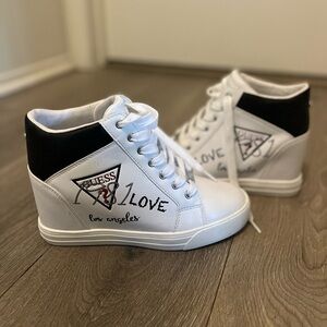 GUESS High Top 1981 Love Los Angeles Hidden Heel Sneakers